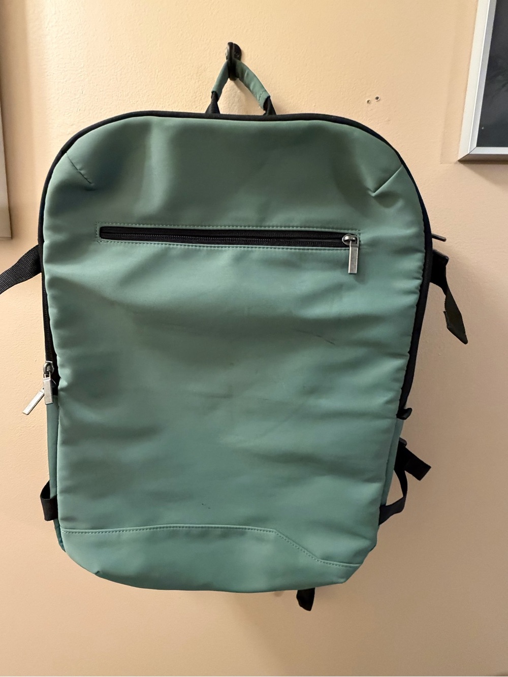 Open Story Minimalist Green Travel Backpack